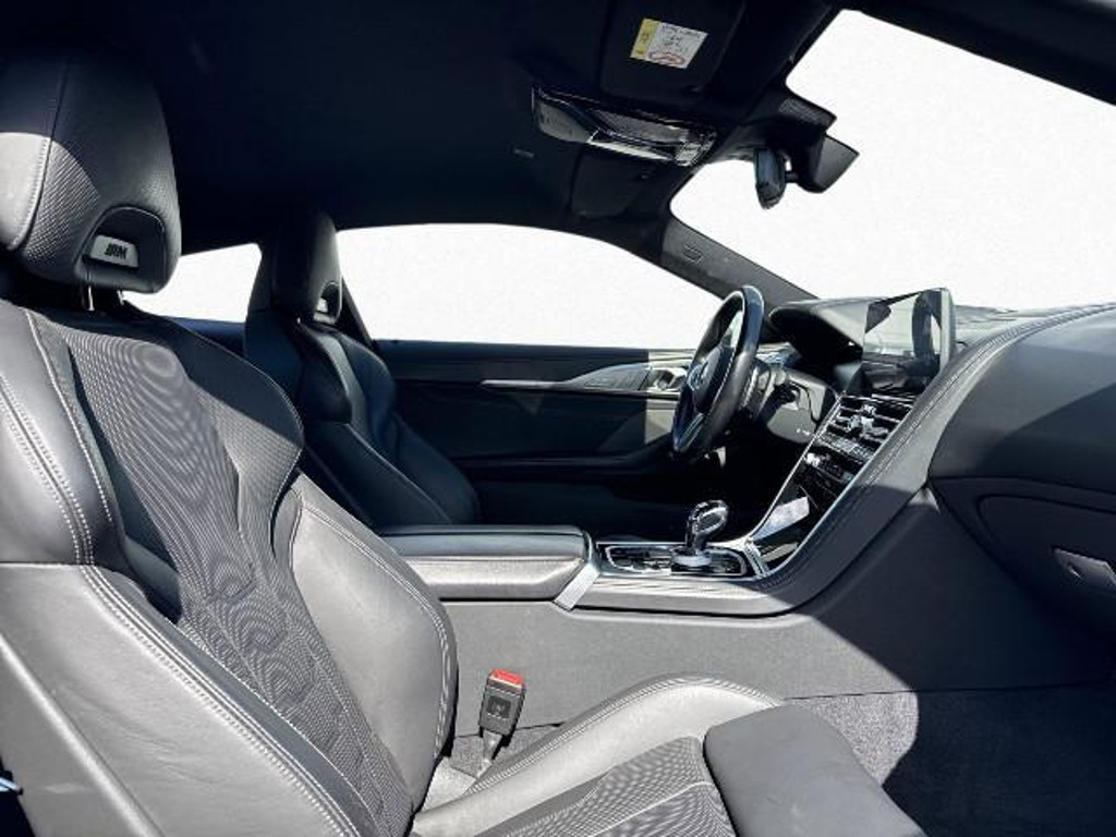 BMW M850