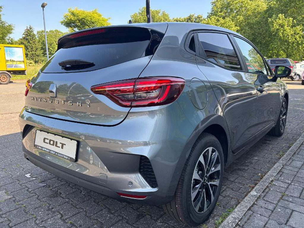 Mitsubishi Colt