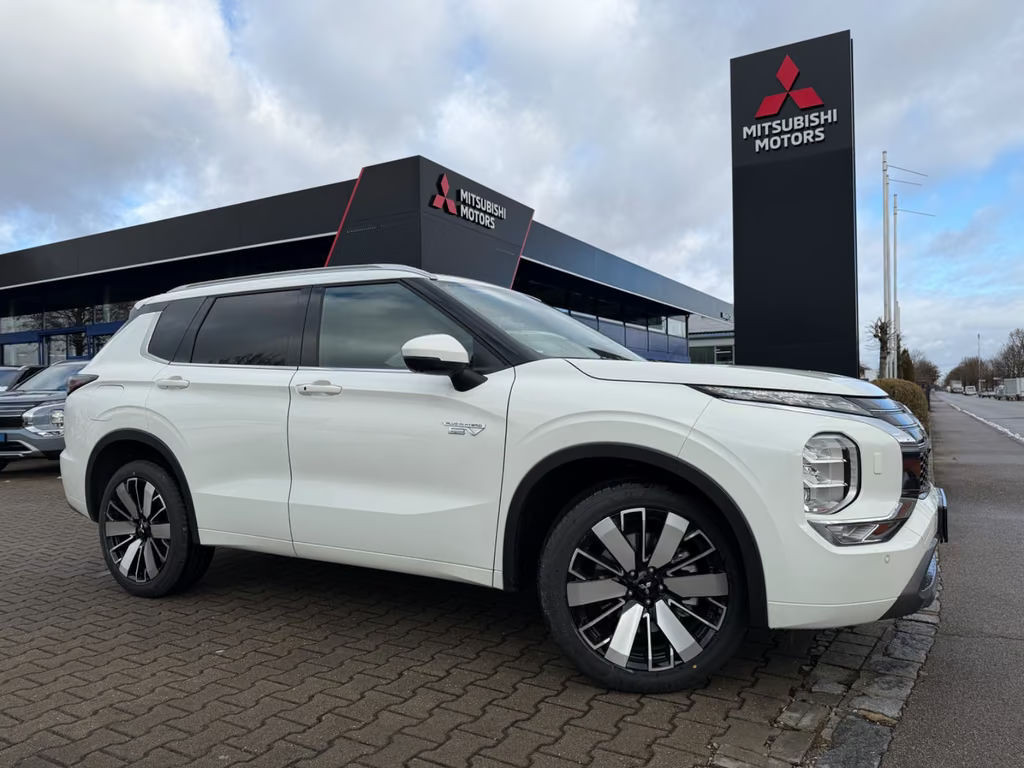 Mitsubishi Outlander PHEV 4WD