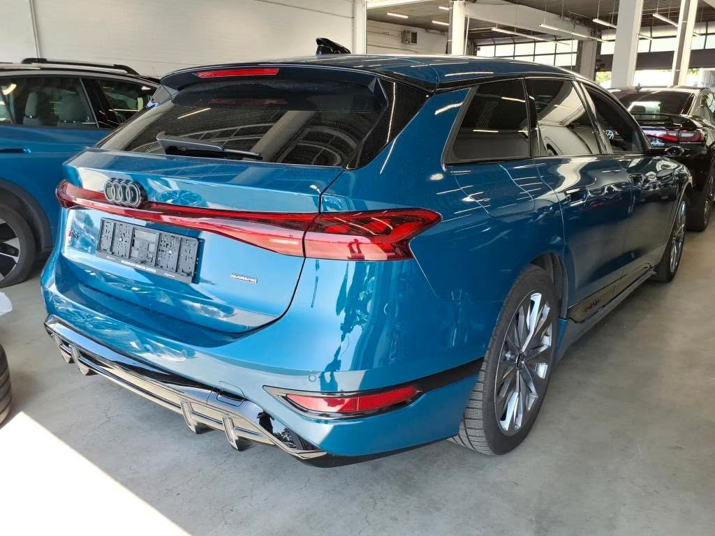 Audi S6 e-tron
