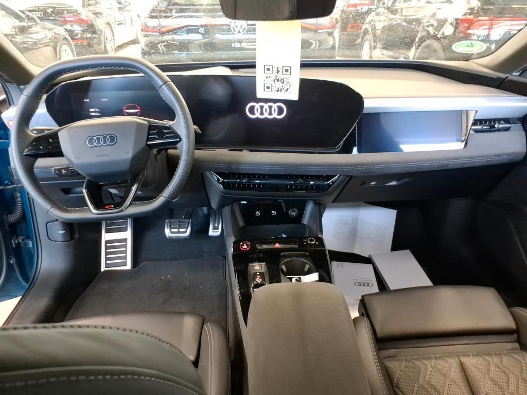Audi S6 e-tron