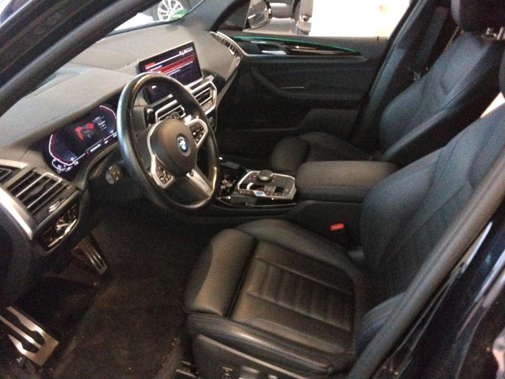 BMW iX3