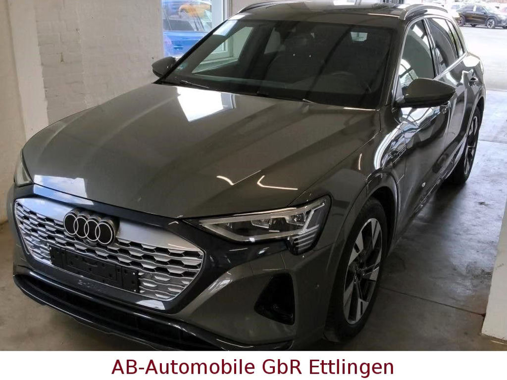 Audi Q8 e-tron Quattro 55