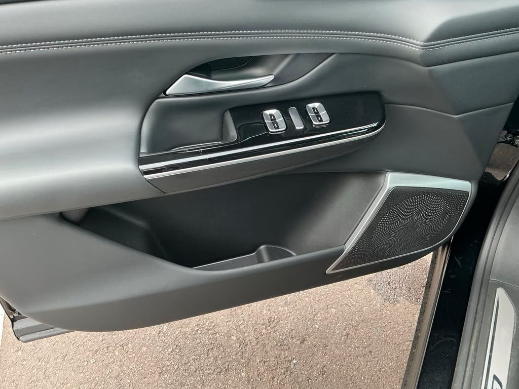 Xpeng G9