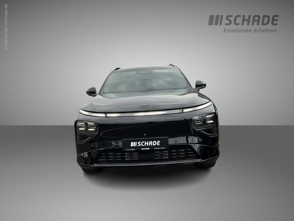 Xpeng G9