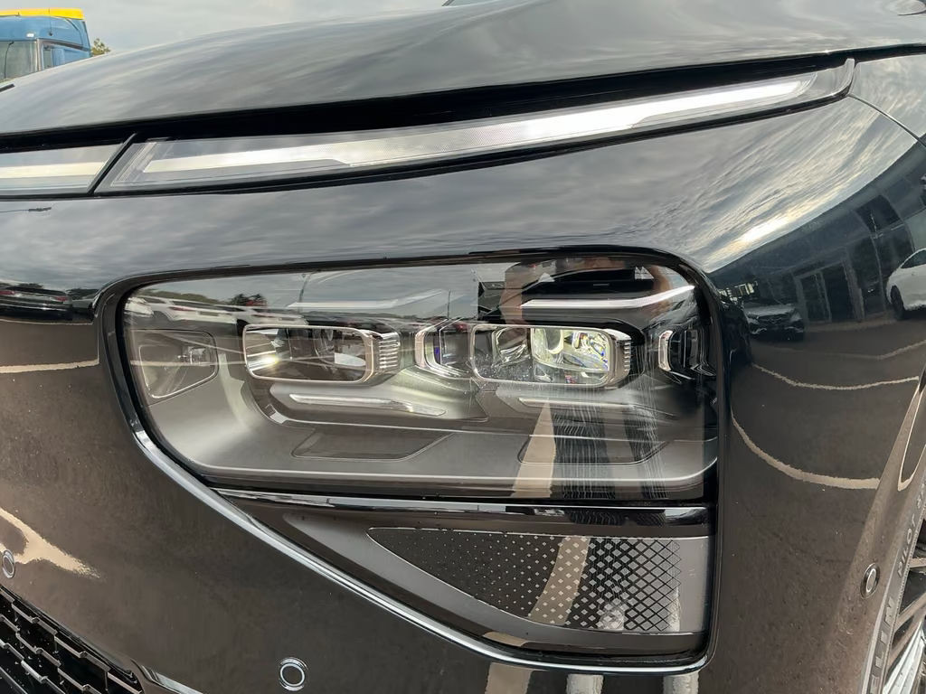 Xpeng G9