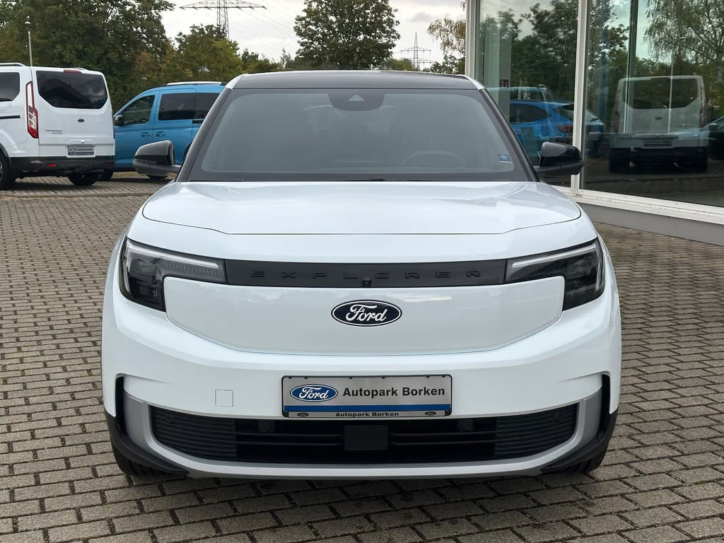 Ford Explorer AWD Premium