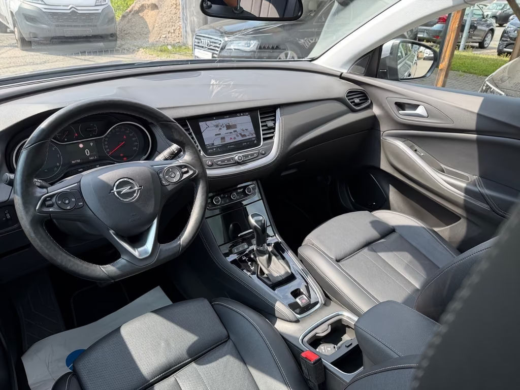 Opel Grandland