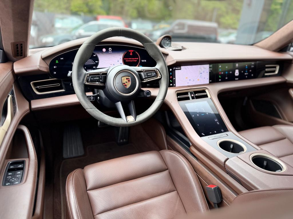 Porsche Taycan