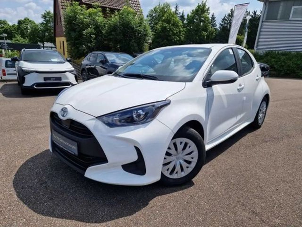 Toyota Yaris Business Hatchback Hybride