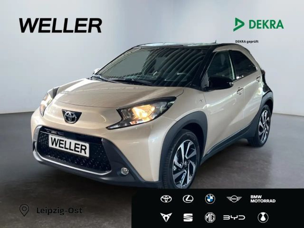 Toyota Aygo X Bi-Tone Hatchback