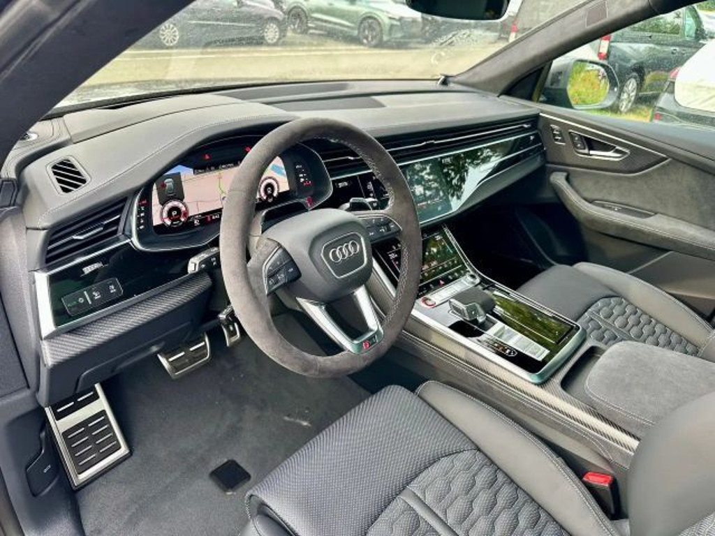 Audi RS Q8