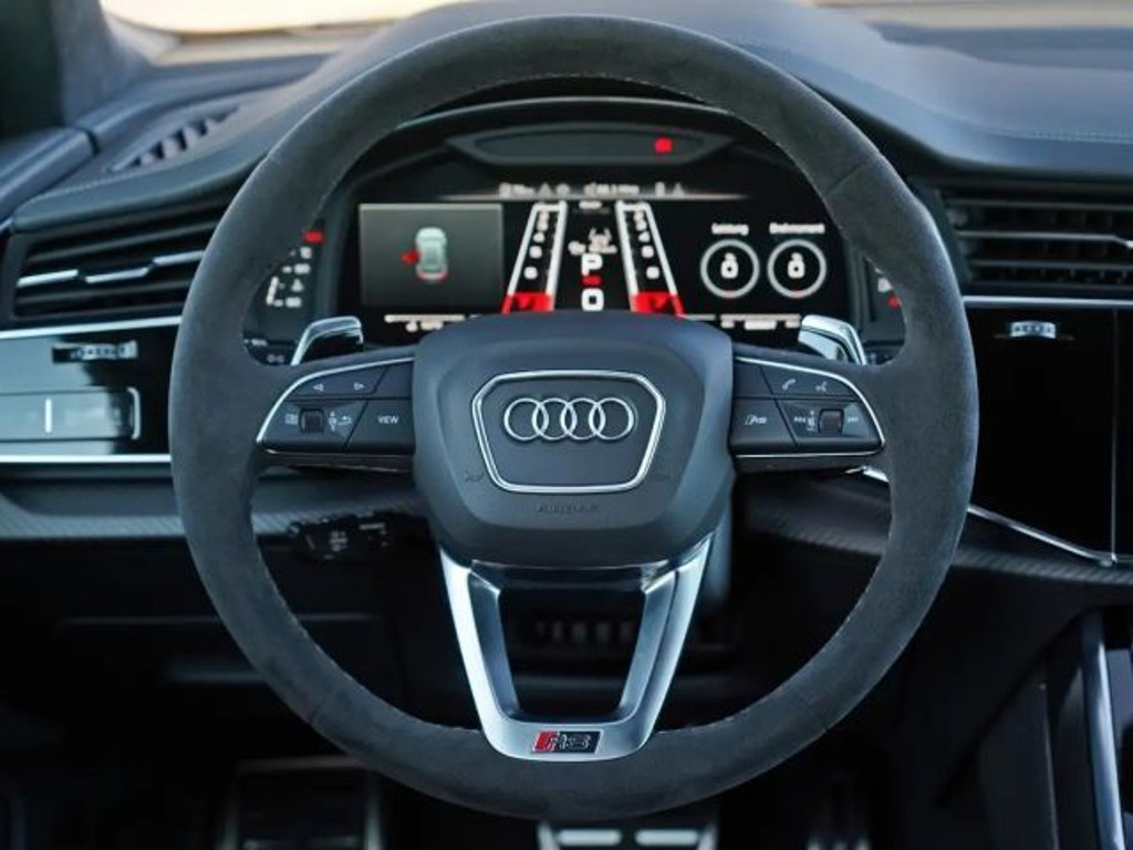 Audi RS Q8