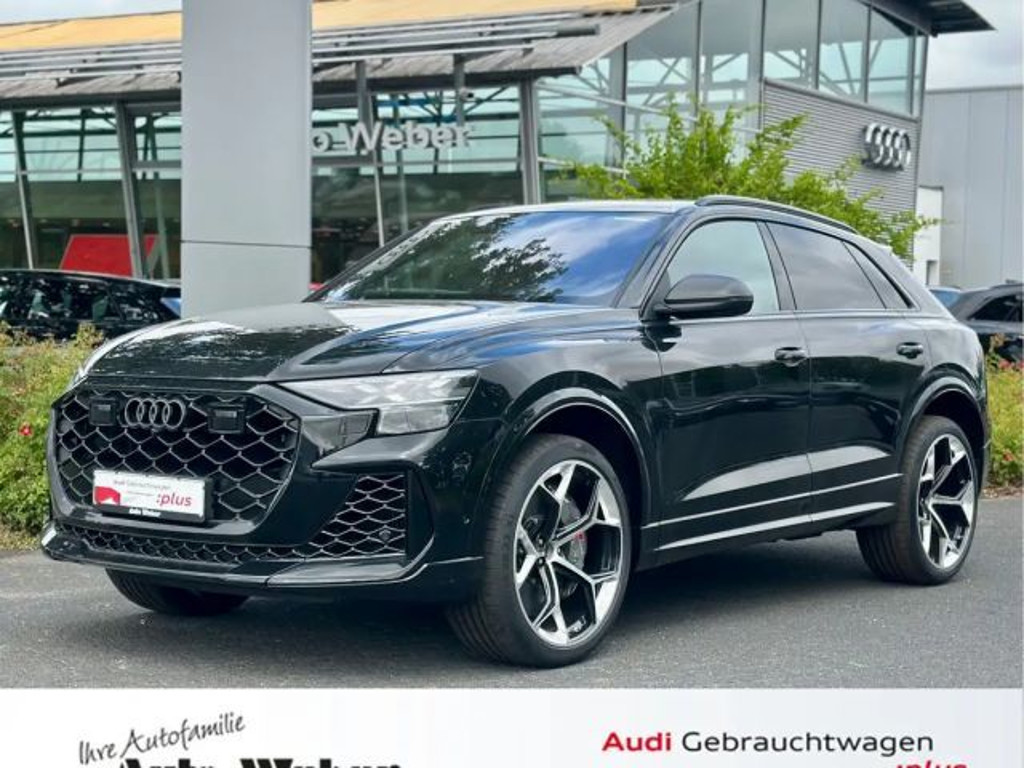 Audi RS Q8 Performance