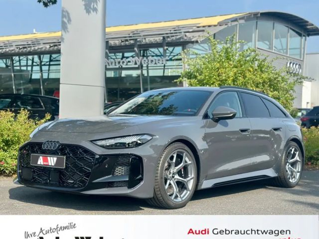 Audi RS5 Avant Sport
