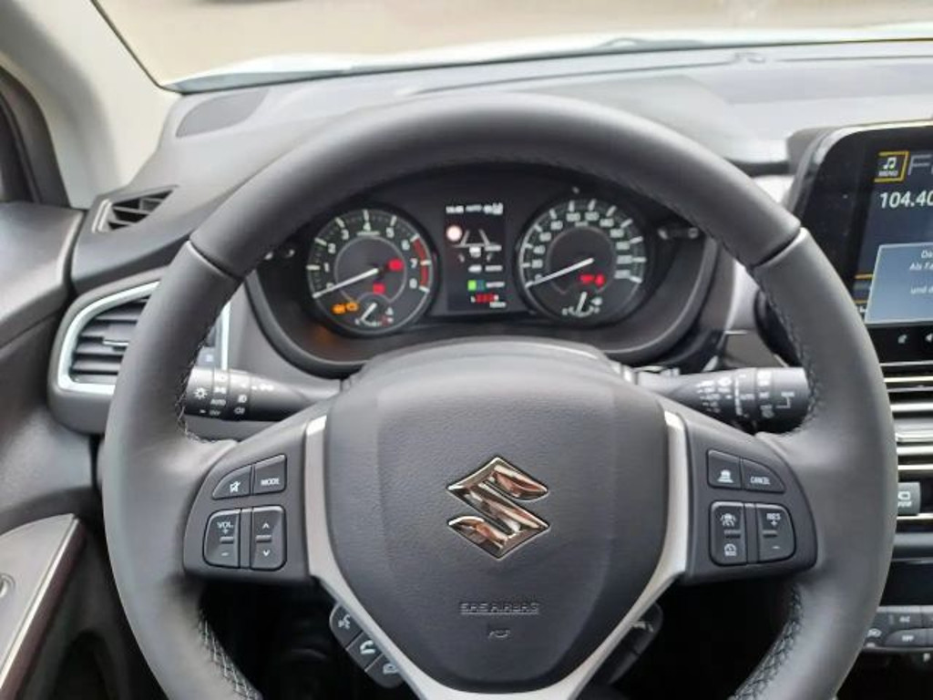 Suzuki S-Cross