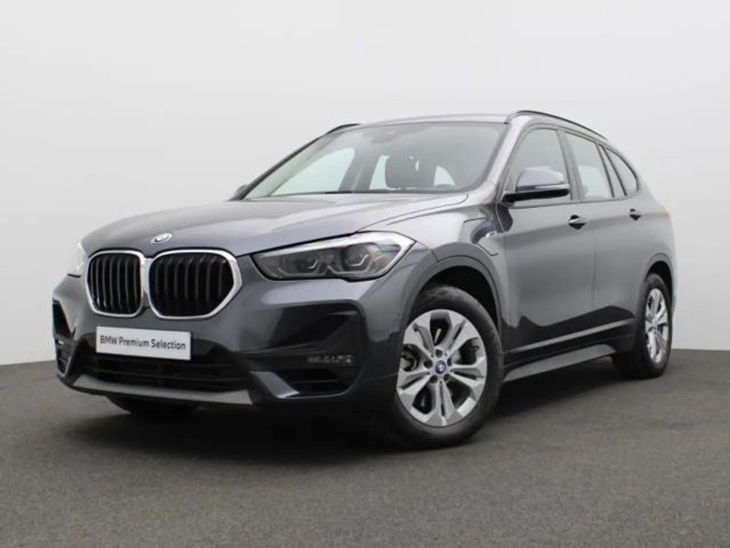 BMW X1 25E HYBRID - ACC - HAAK - HUD