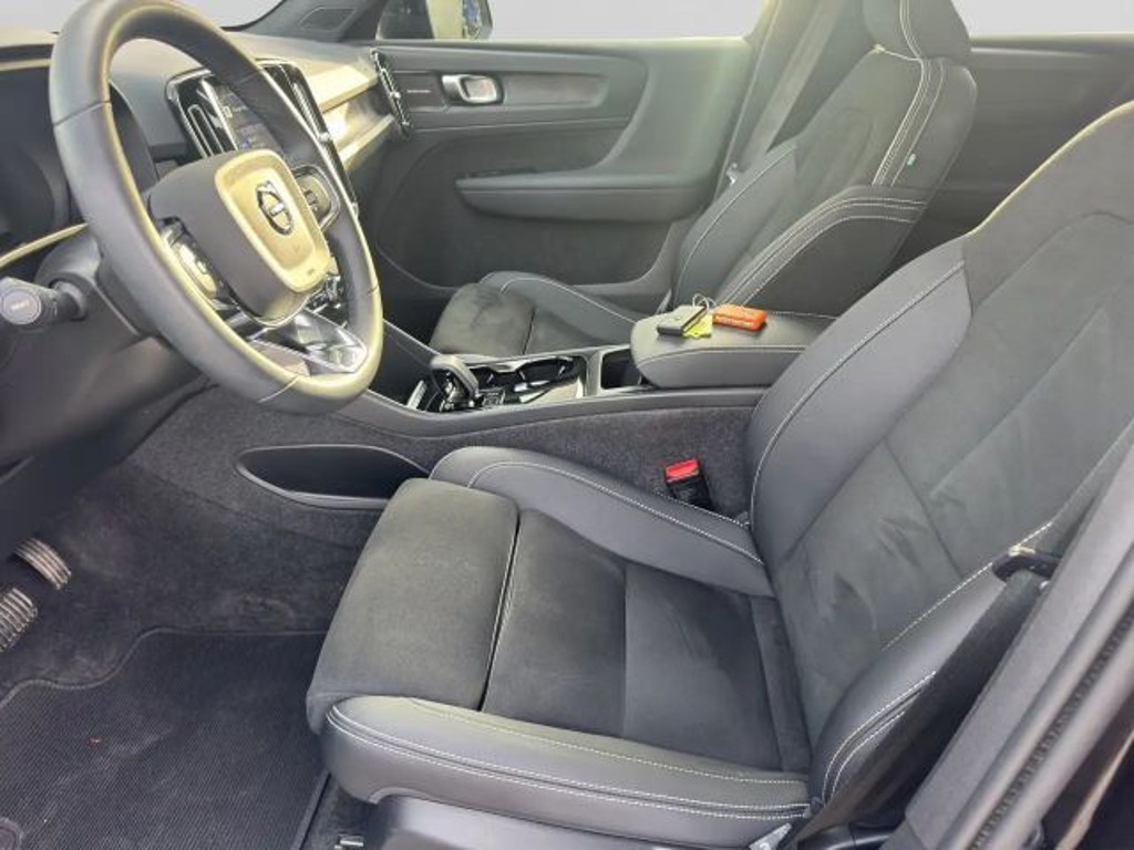 Volvo C40