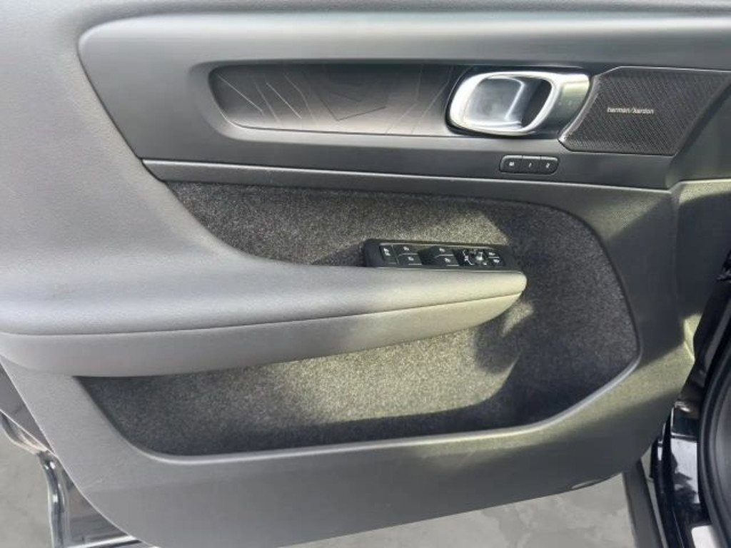 Volvo C40