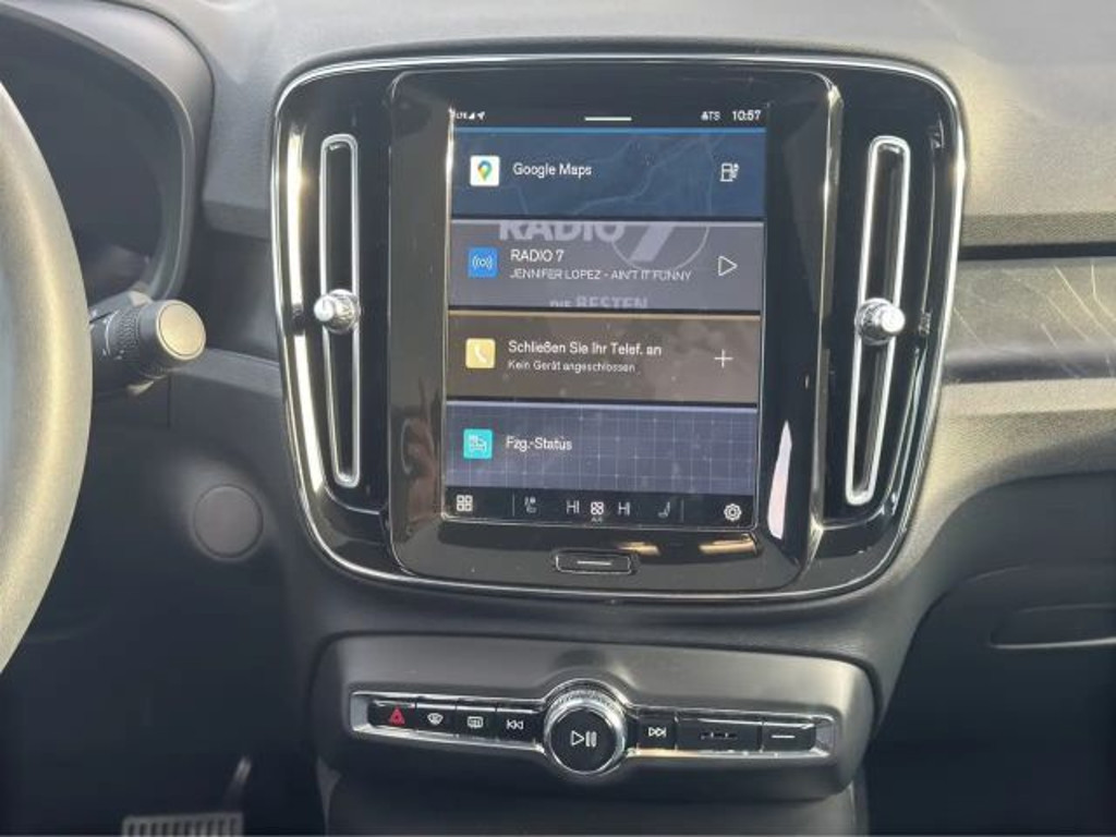 Volvo C40