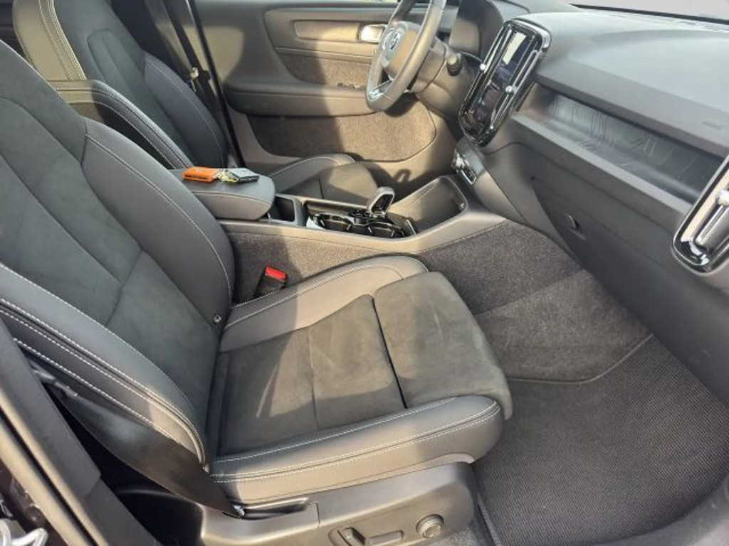 Volvo C40