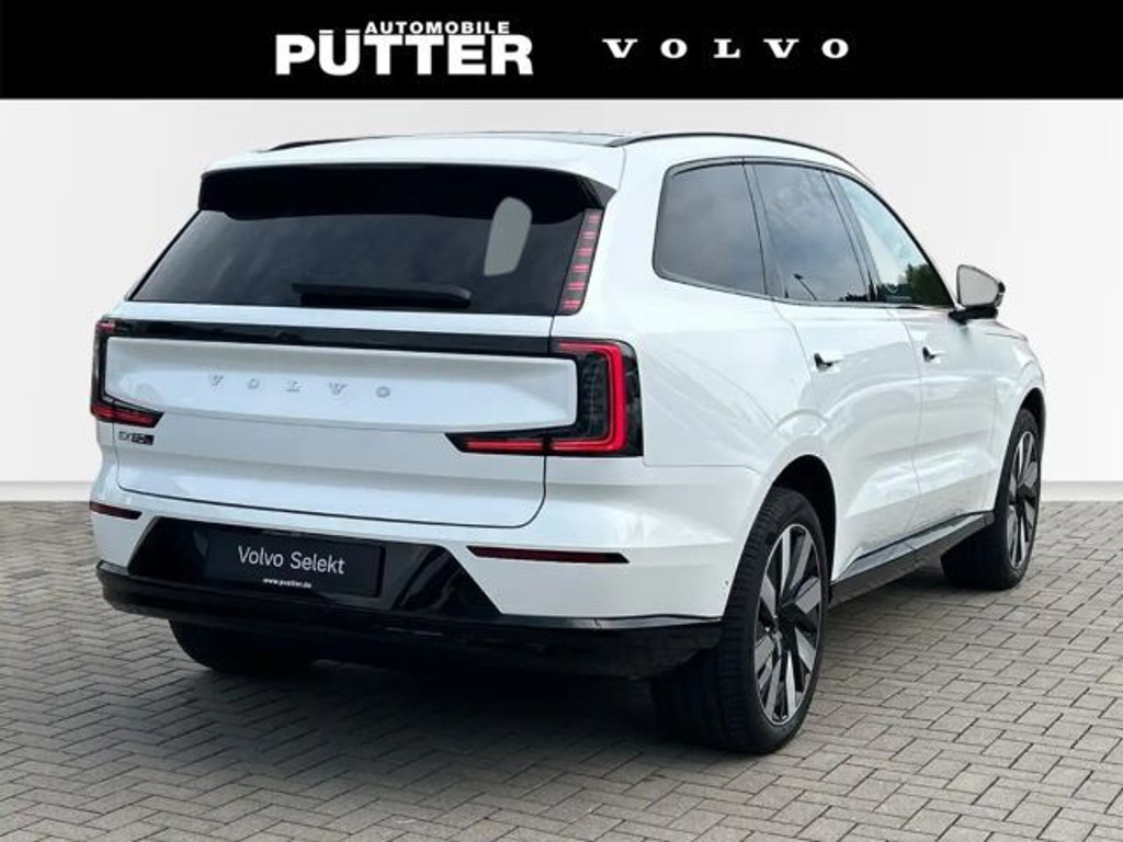 Volvo EX90