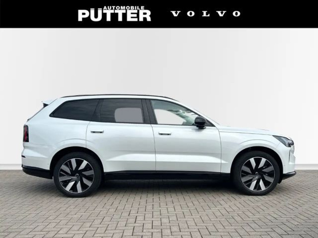 Volvo EX90