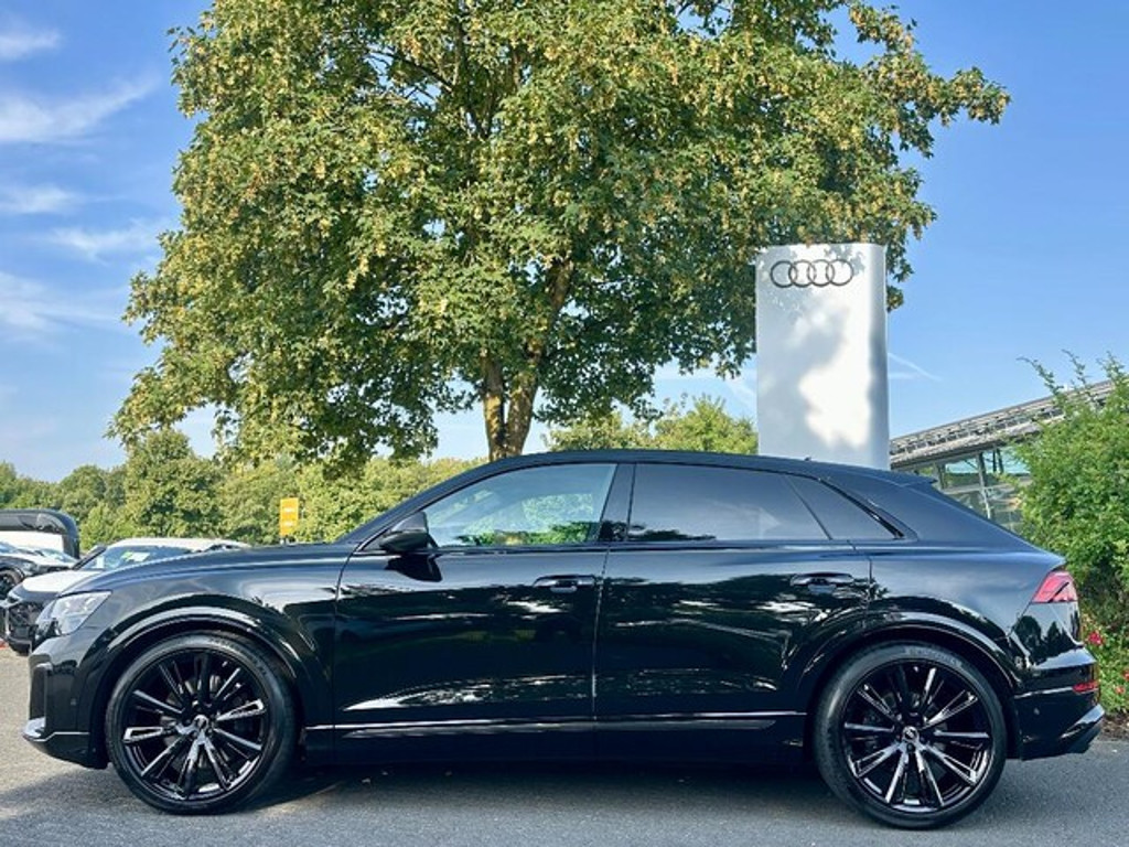 Audi SQ8