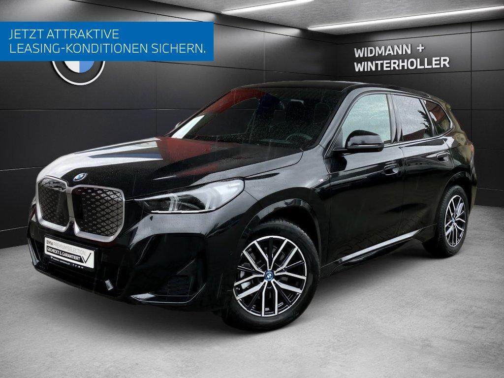 BMW iX1 xDrive30