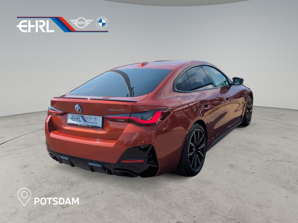 BMW M440