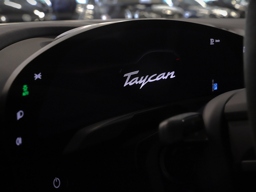 Porsche Taycan