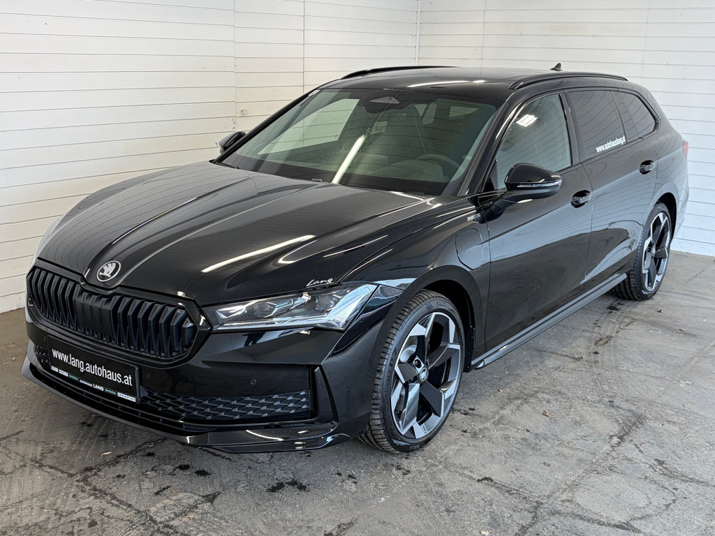 Skoda Superb Combi Sportline iV