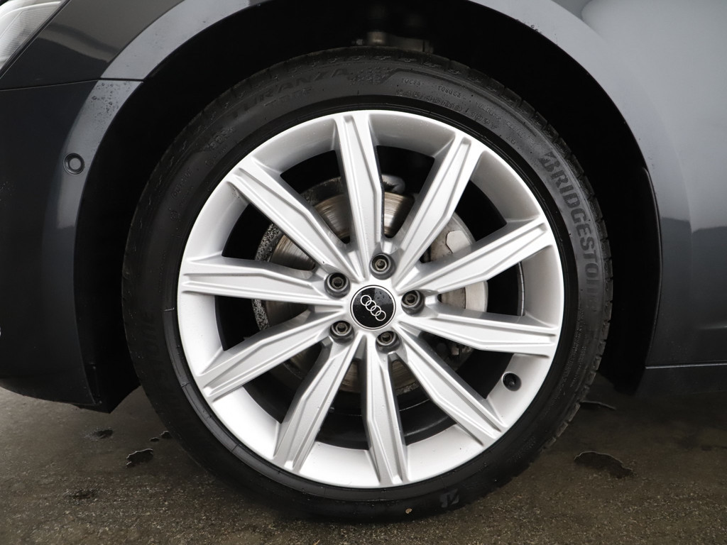 Audi A6 Avant Quattro 40 TDI