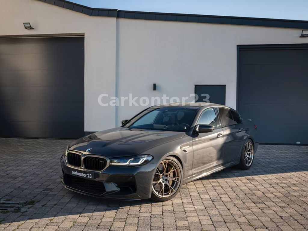 BMW M5