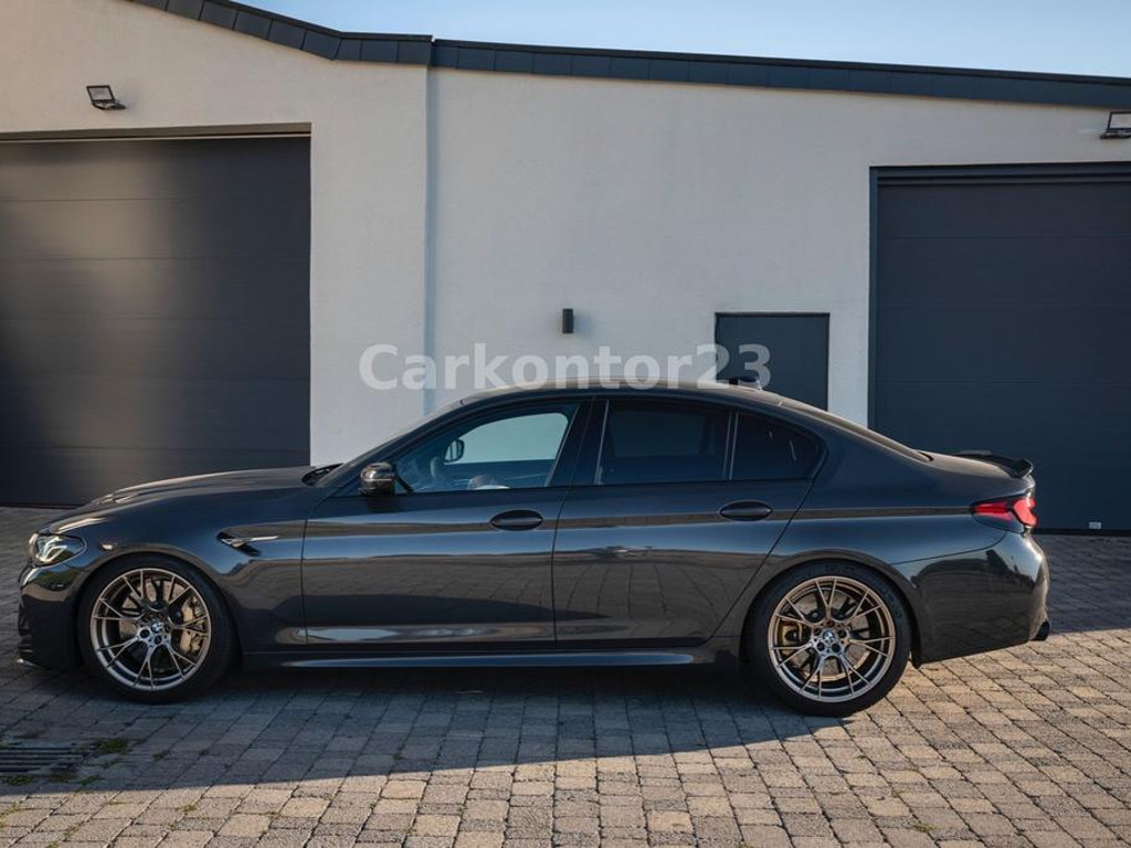 BMW M5 Sedan CS