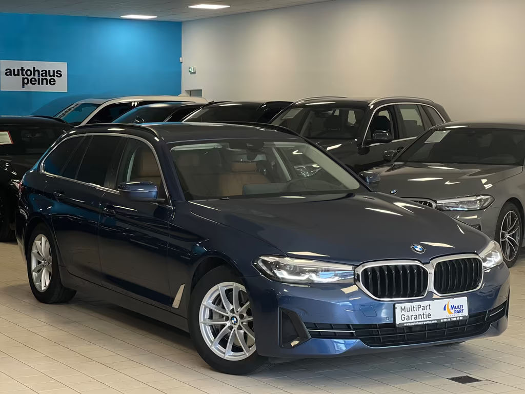 BMW 5 Serie 540 dxD/Aut/LCPProf/HUD/LEDer/Panor/ParkAss