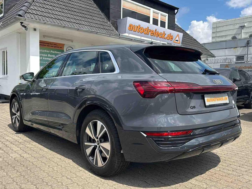 Audi Q8 e-tron