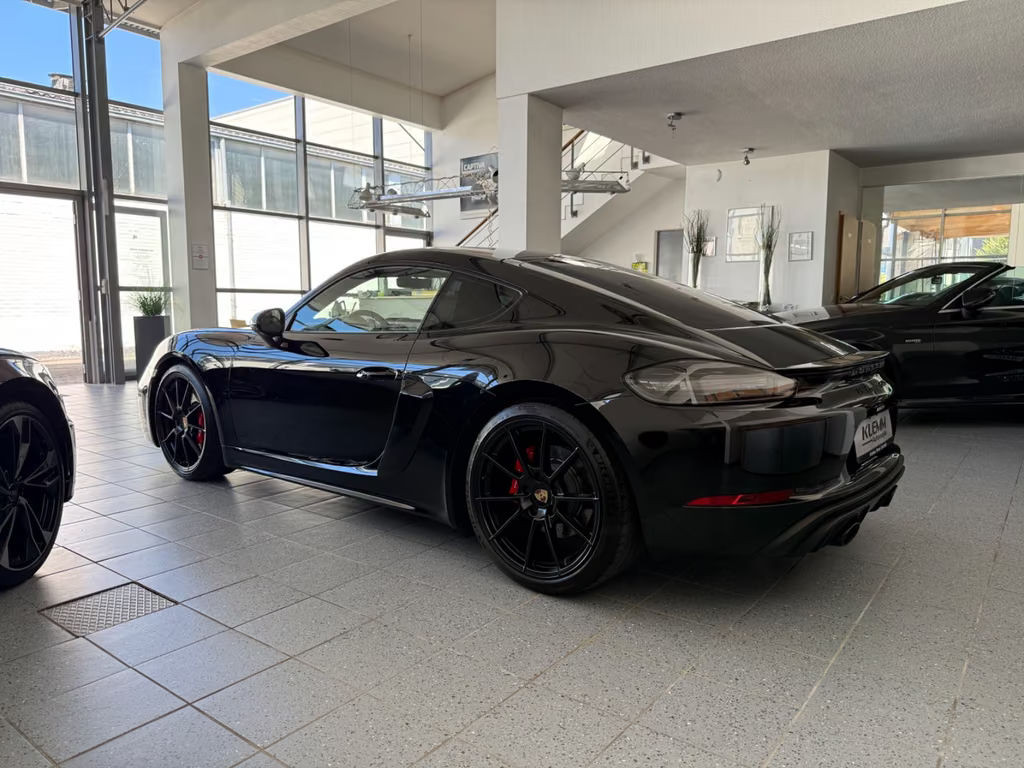 Porsche Cayman