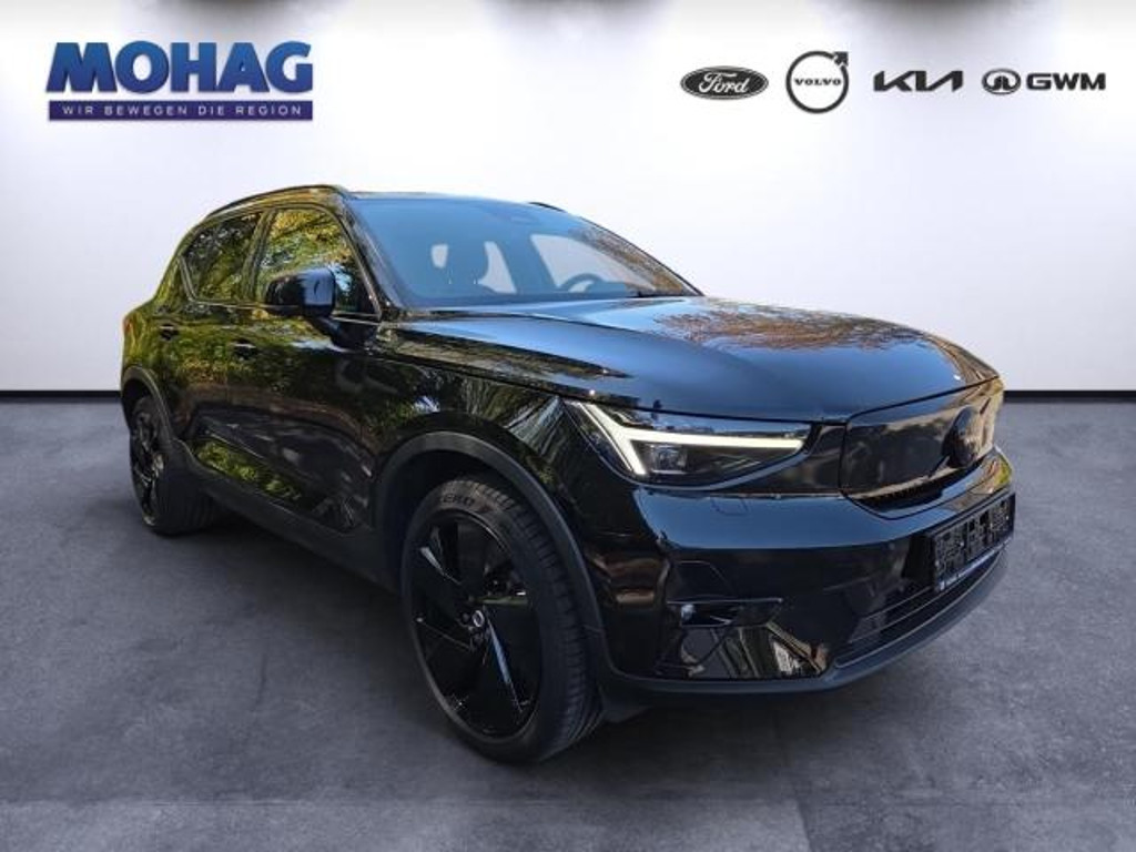 Volvo EX40