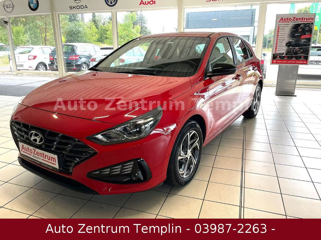Hyundai i30 1.Hand-LED-Navi-Kamera-TÜV-Service-Garantie-