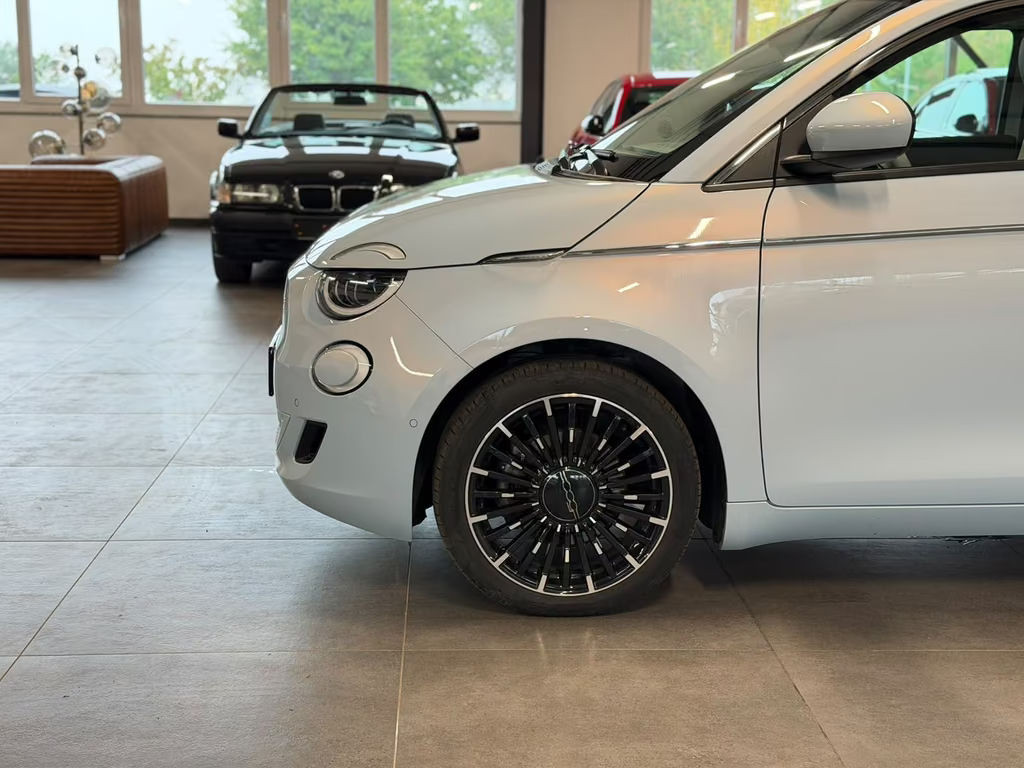 Fiat 500e