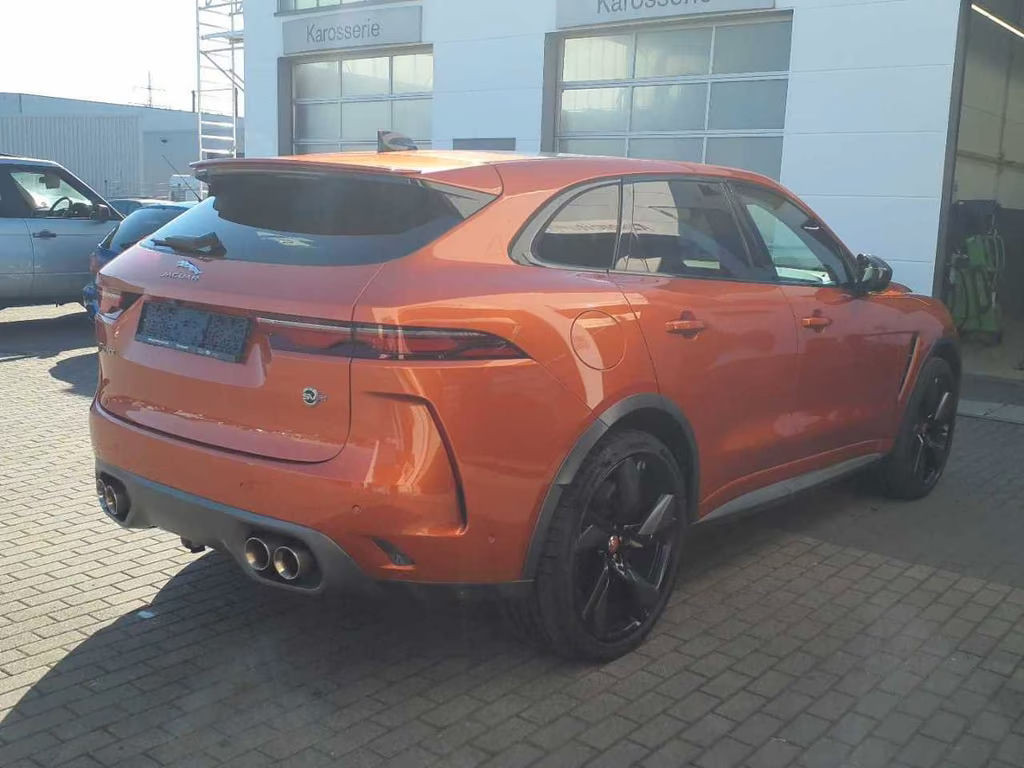Jaguar F-Pace