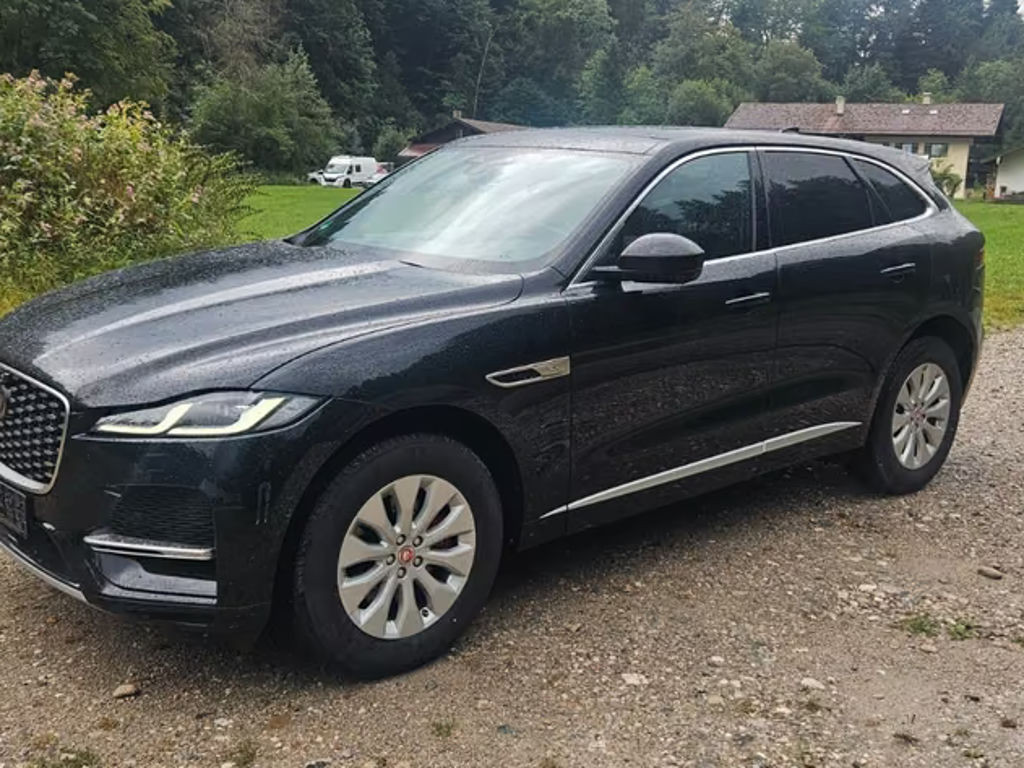 Jaguar F-Pace AWD
