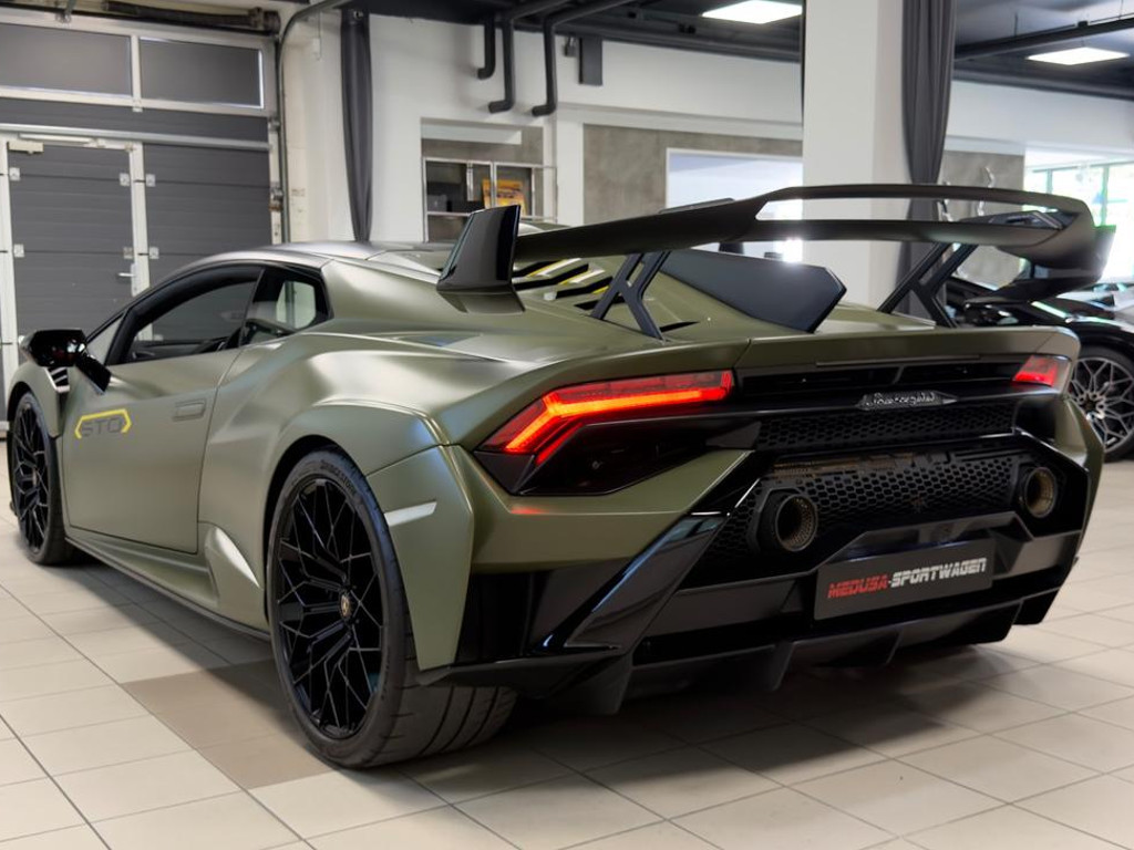 Lamborghini Huracan