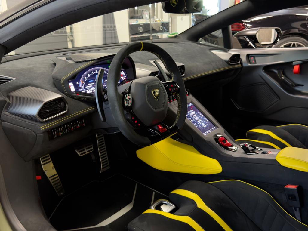 Lamborghini Huracan