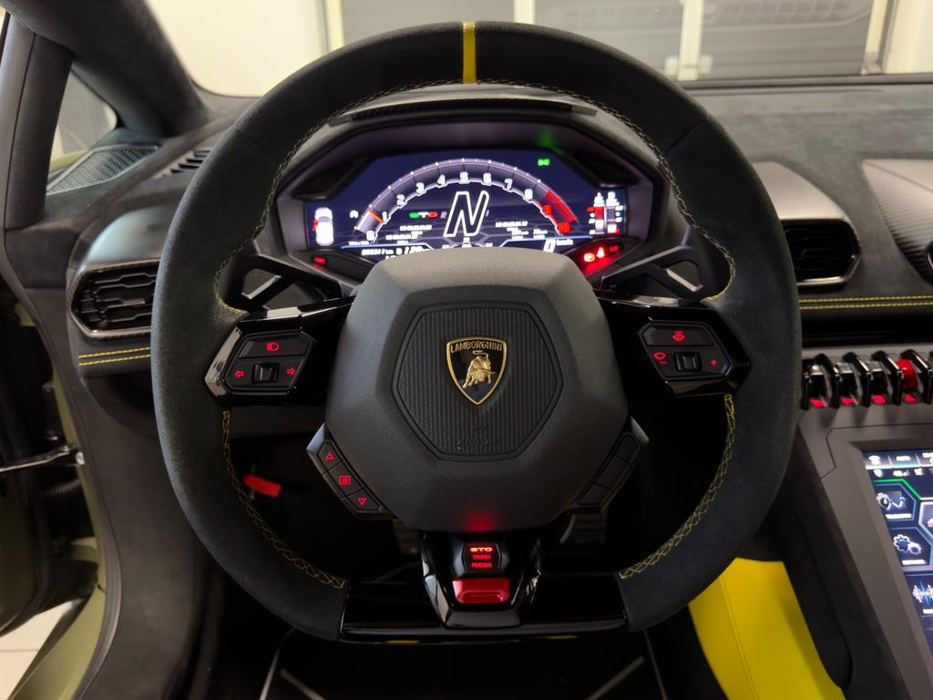 Lamborghini Huracan
