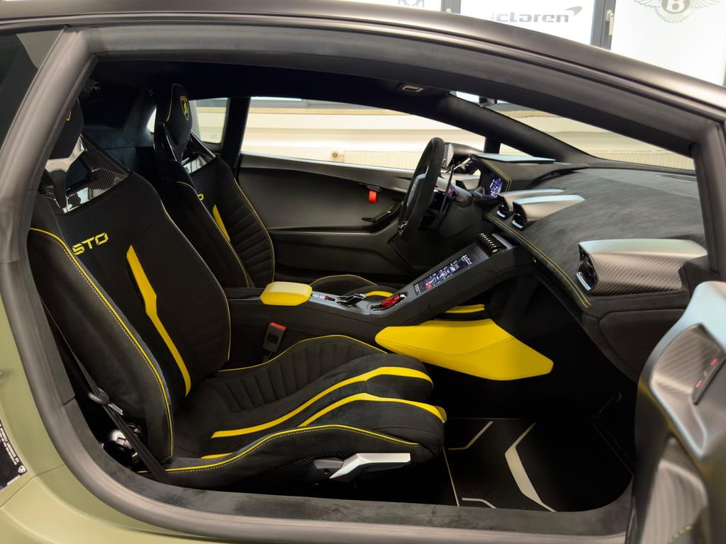 Lamborghini Huracan