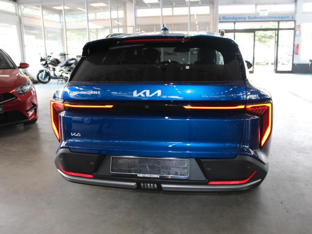 Kia K4