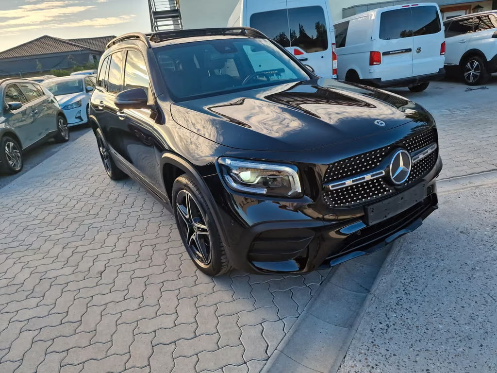 Mercedes-Benz GL-Klasse GLB 200 AMG Line