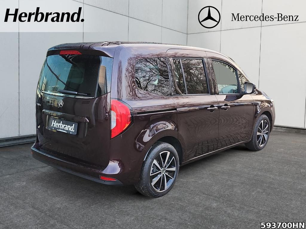 Mercedes-Benz T 180